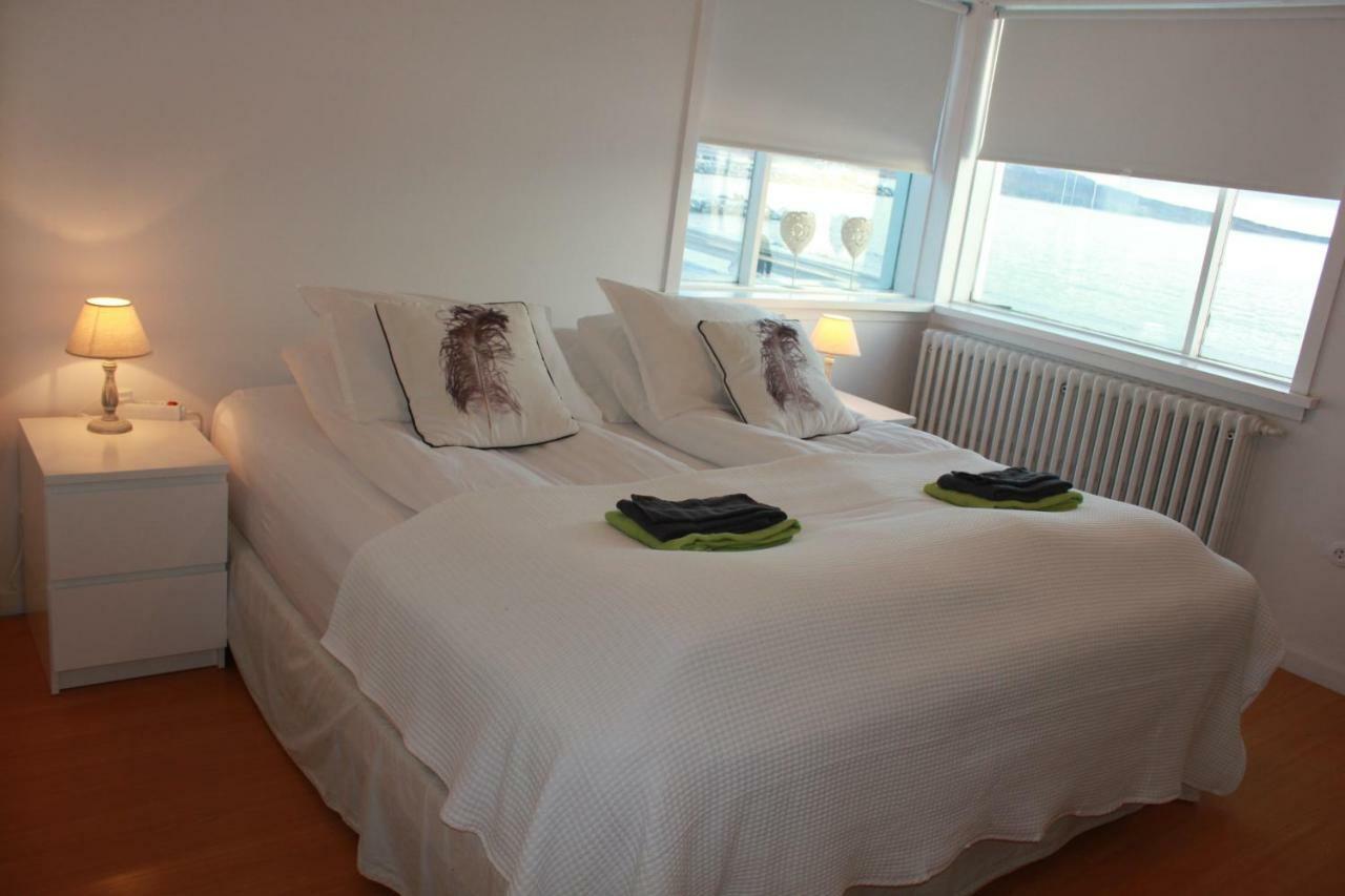 Kriukot Hotel Holmavik Ngoại thất bức ảnh